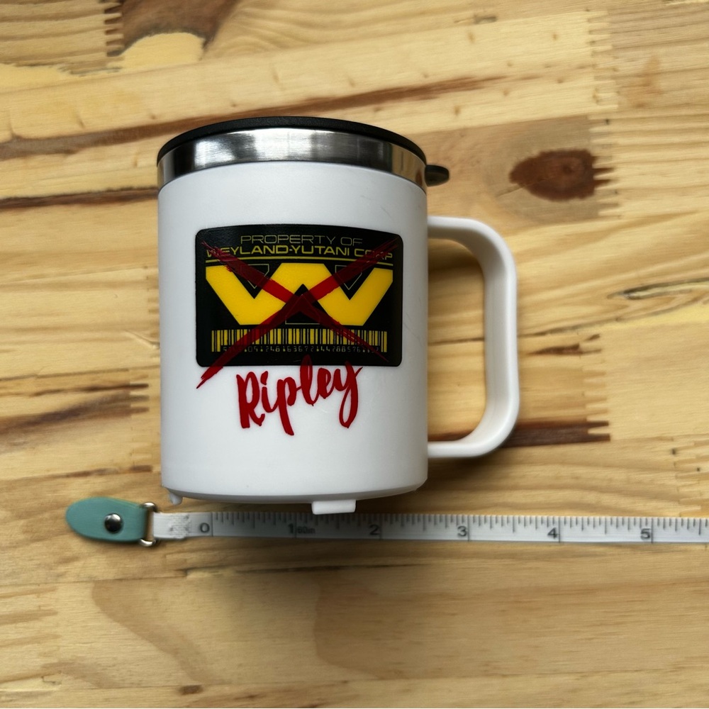 NWB Loot Crate Alien Ripley Mini Metal Mug